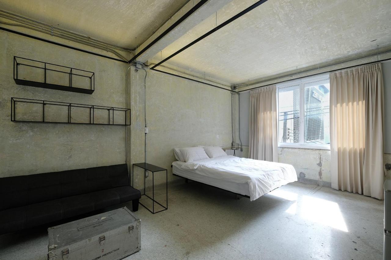 Ep1 Shophouse Hotell Bangkok Eksteriør bilde