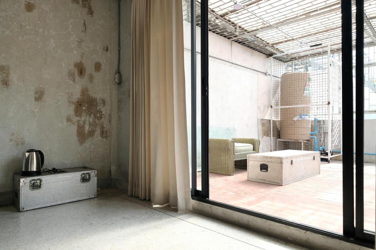 Ep1 Shophouse Hotell Bangkok Eksteriør bilde