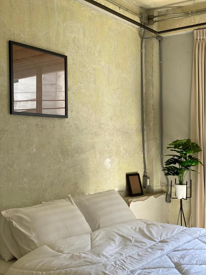 Ep1 Shophouse Hotell Bangkok Eksteriør bilde