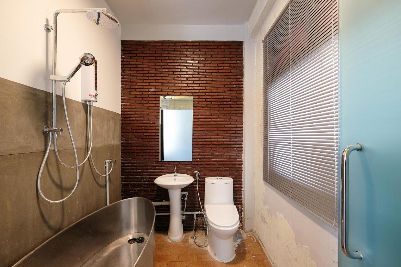 Ep1 Shophouse Hotell Bangkok Eksteriør bilde