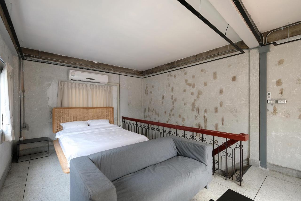 Ep1 Shophouse Hotell Bangkok Eksteriør bilde