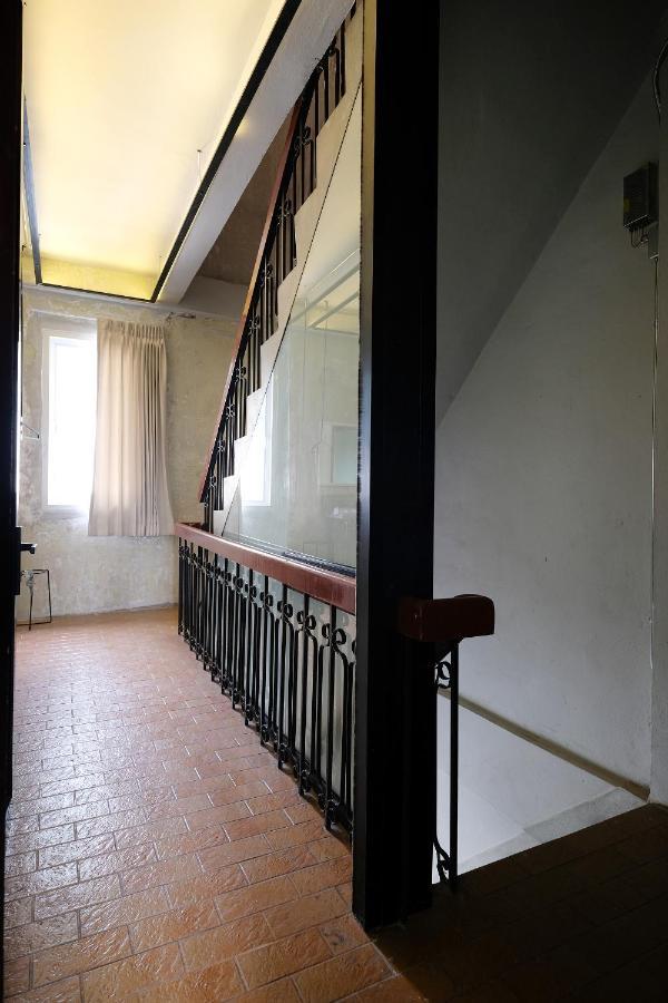 Ep1 Shophouse Hotell Bangkok Eksteriør bilde